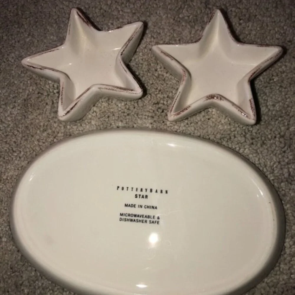 Pottery Barn Star‎ Salt And Pepper Tray 3 pc. Set